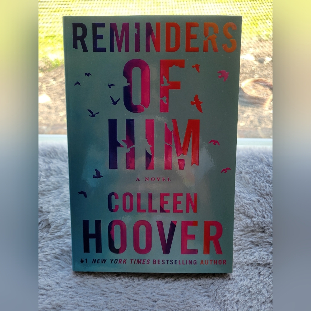 Book Bundle - Picture 6 of 6
